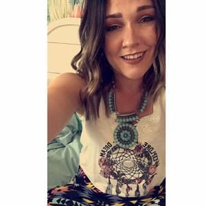 Meet your Posher, Shayley